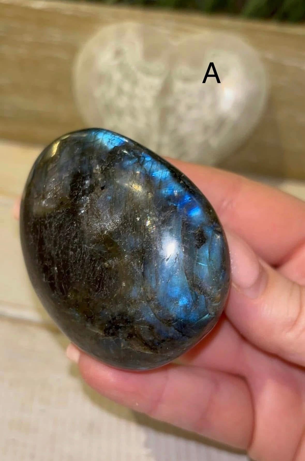 Labradorite Palm stone